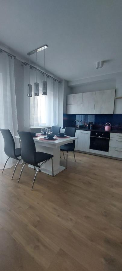 Sweet Home Legionow Apartment Лодзь Экстерьер фото
